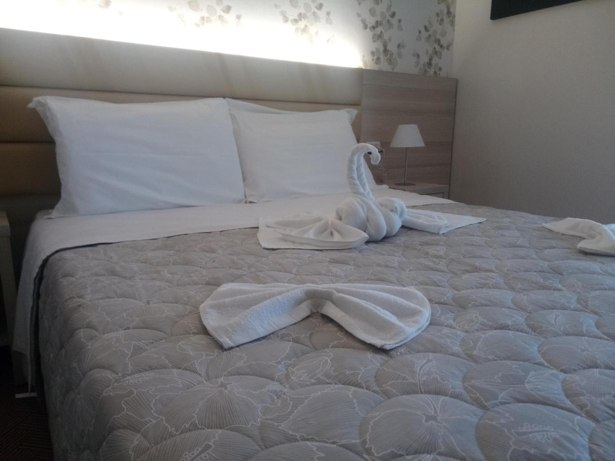 Hotel Welt Gatteo a Mare Esterno foto