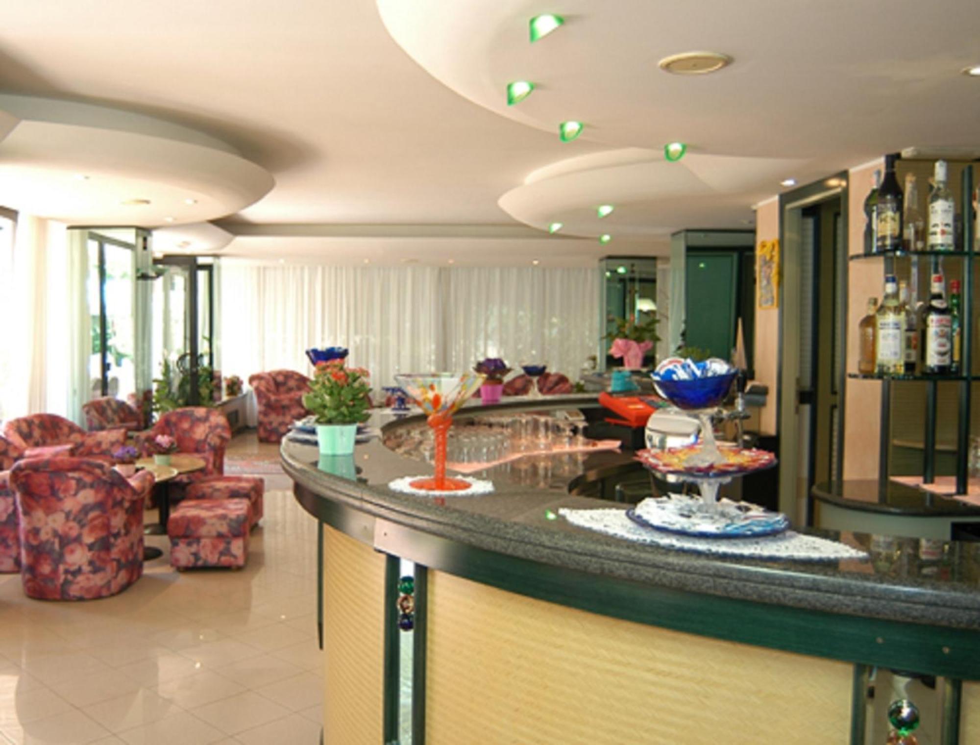 Hotel Welt Gatteo a Mare Esterno foto