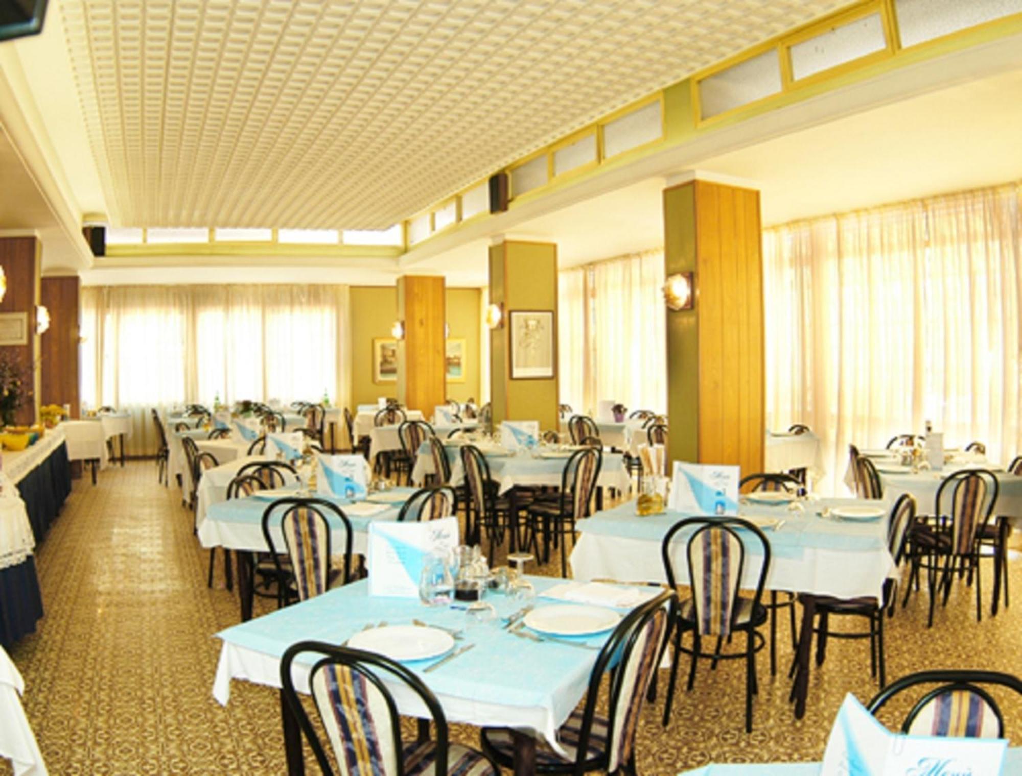 Hotel Welt Gatteo a Mare Esterno foto