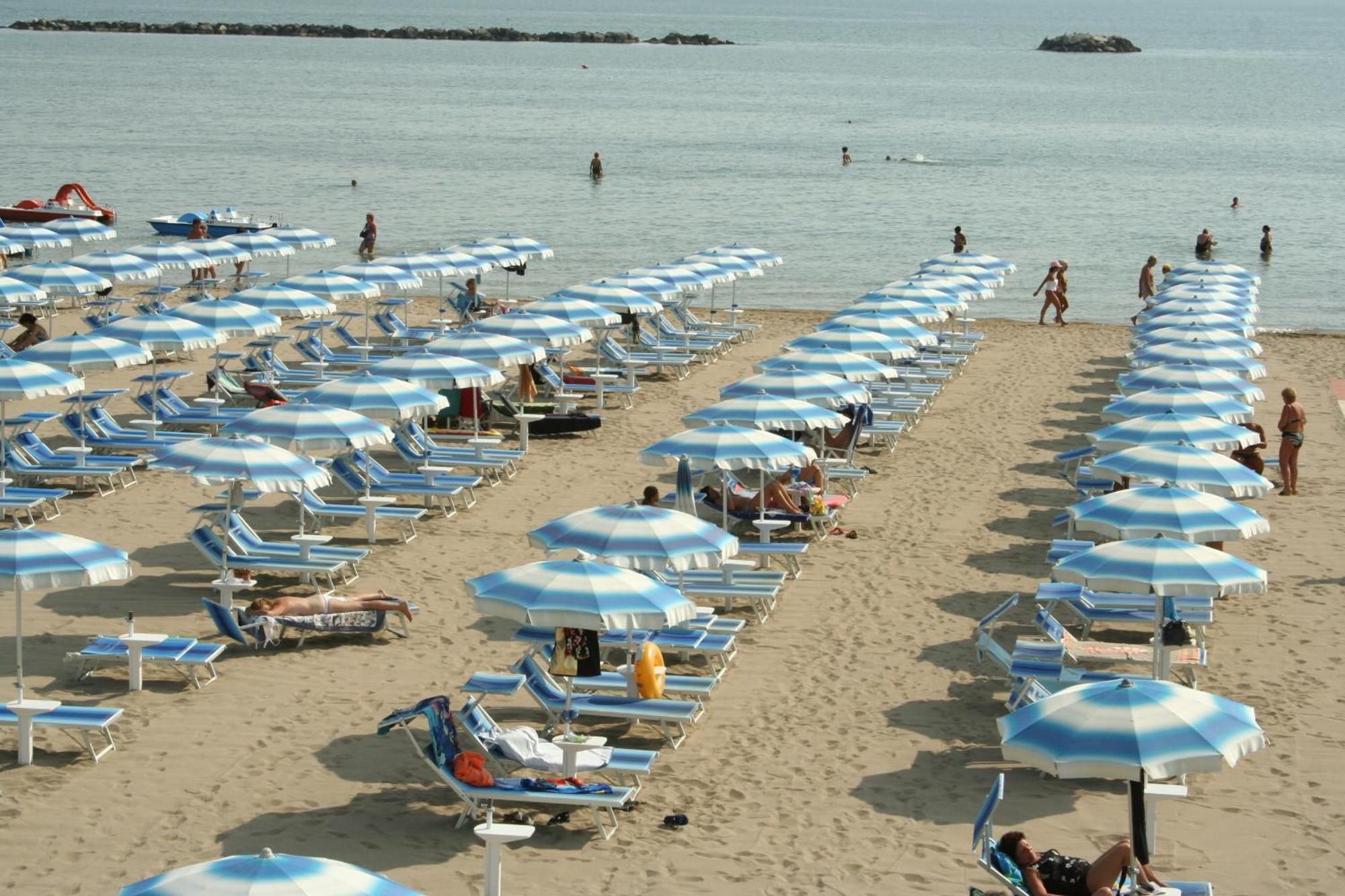 Hotel Welt Gatteo a Mare Esterno foto